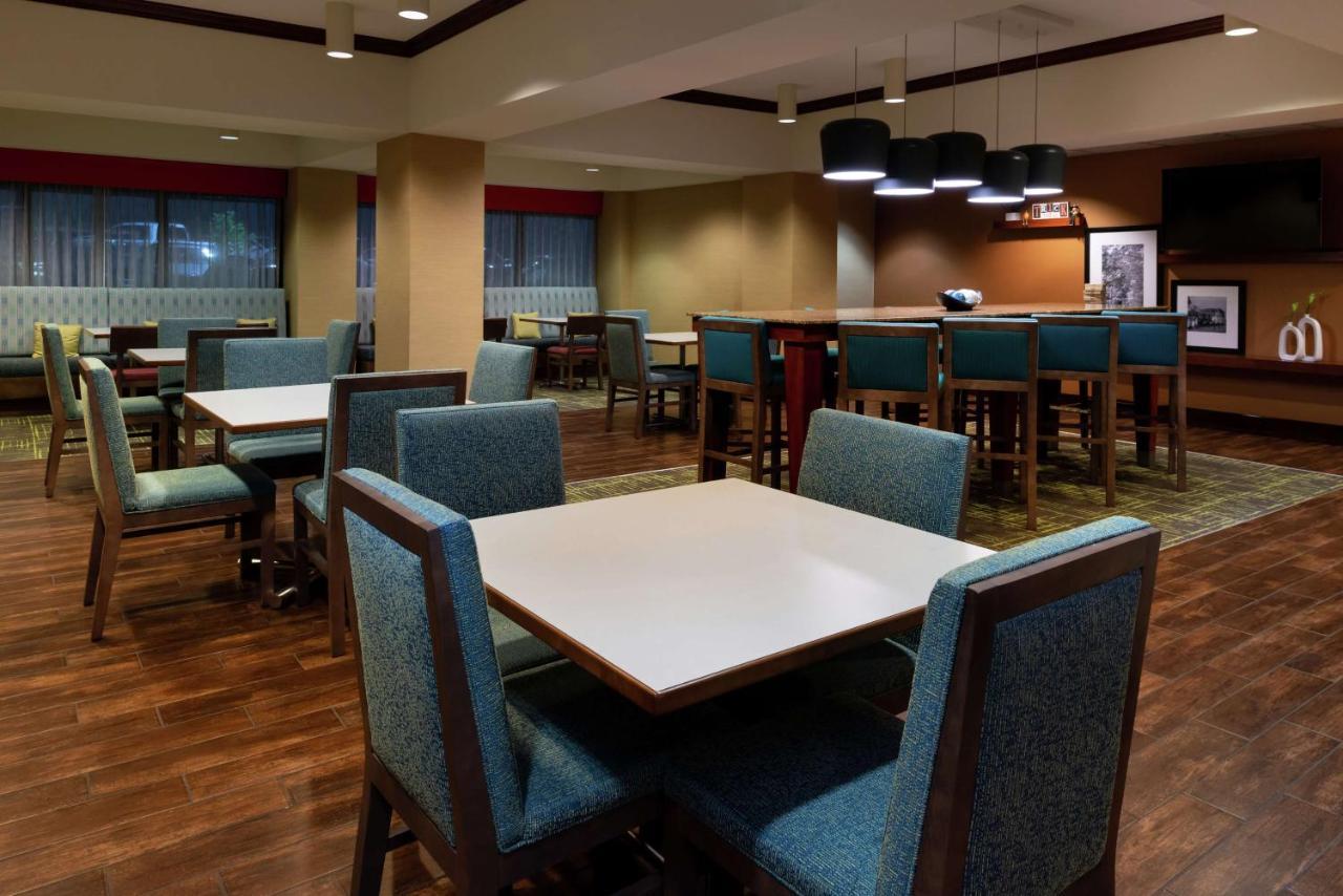 Hampton Inn Greensboro Airport Luaran gambar