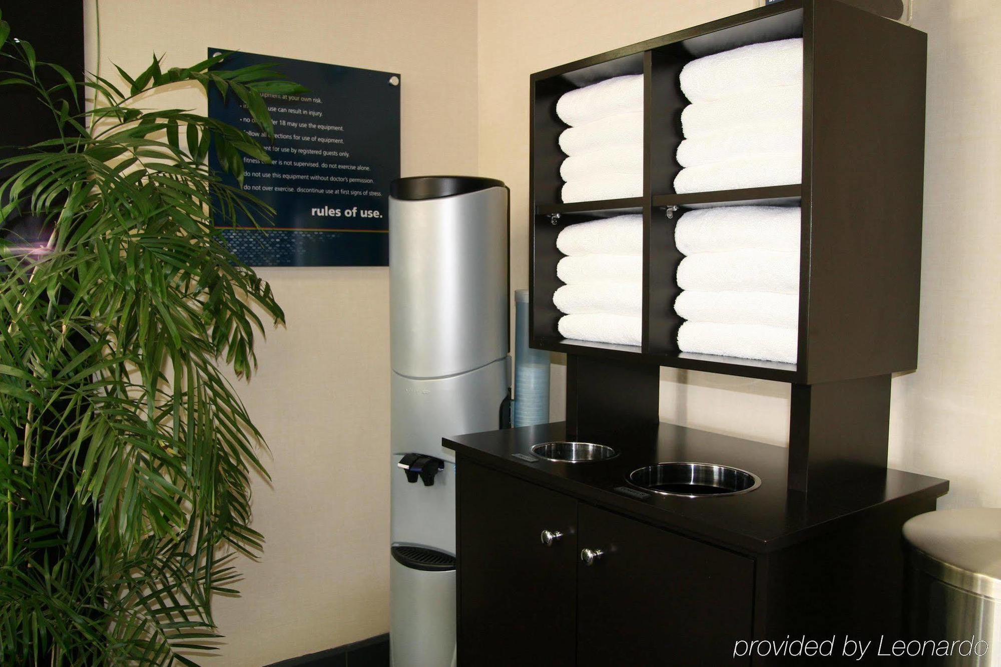 Hampton Inn Greensboro Airport Dalaman gambar