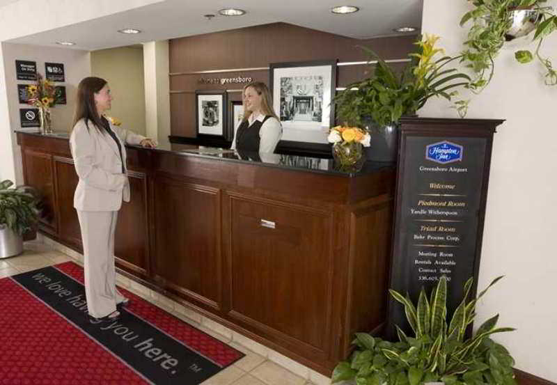 Hampton Inn Greensboro Airport Dalaman gambar